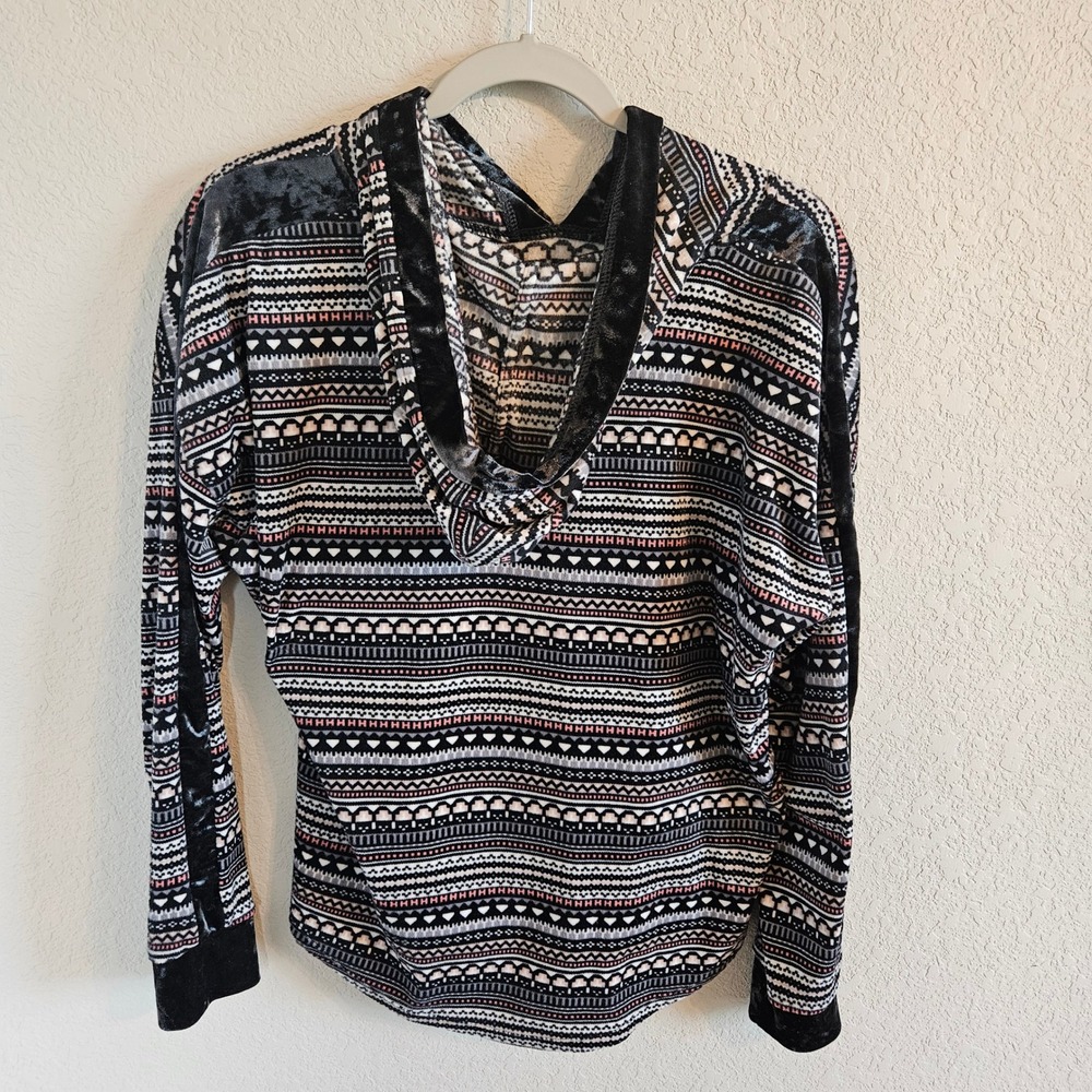 Simply Vera Vera Wang Womens Geometric Fair Isle Hoodie Black Pink Medium - Picture 2 of 7